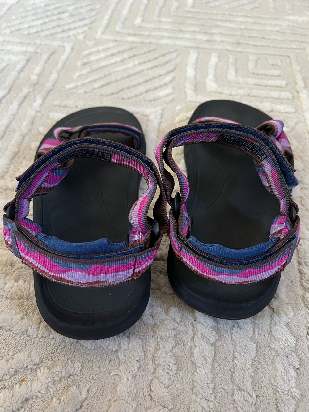 Teva Women’s 9 / Men’s 7 EU 40 Pink Stripe Sport Water Sandals Adjustable Straps - Picture 5 of 9